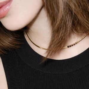 Hovedbilde DANSK Joy Vanntett Smykke med CZ & Herringbone ...