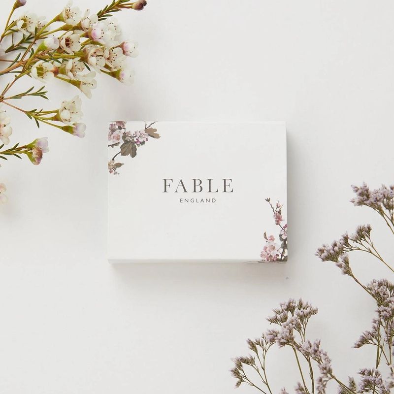 Fable Pansy Pearl Ring – Gullbelagt ring med blomster og perler